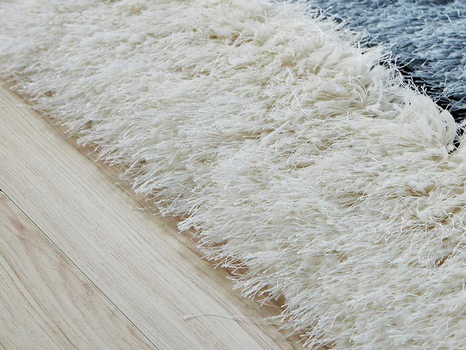 Mida Black Steps Shag Rug