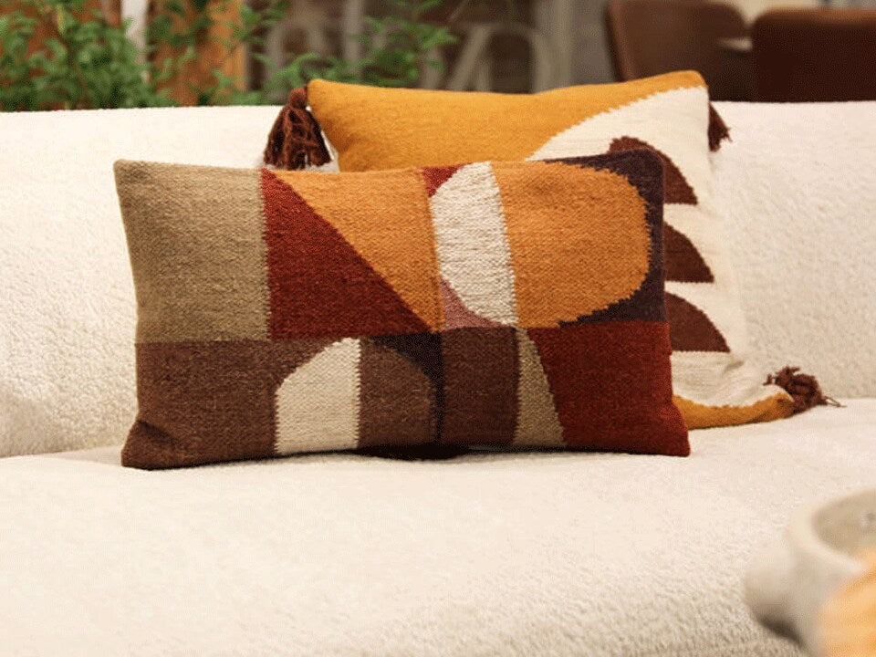 Alenid Pillow